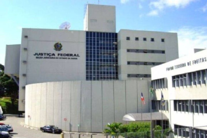 Justiça Federal na Bahia abre seleção para bolsas de R$ 3 mil