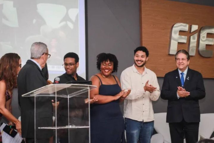 Inovação: estudantes baianos criam startup de monitoramento de doenças crônicas