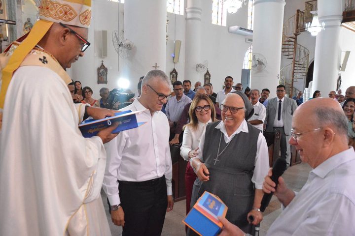 Missa solene na Catedral de Feira de Santana abre celebrações pelos 192 anos da cidade