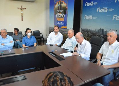 Novos membros do Conselho Municipal de Alimentação Escolar são empossados em Feira de Santana