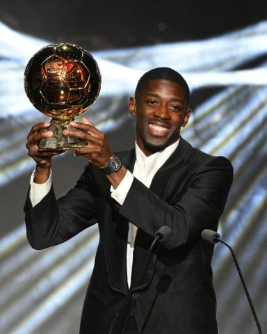 Atacante francês Ousmane Dembélé vence Bola de Ouro 2025 como melhor jogador do mundo