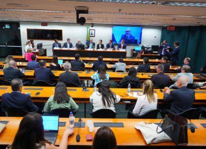 Comissão da Câmara dos Deputados aprova projeto que reduz valor do IPTU