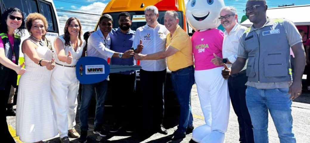 Vacimóvel: novo veículo amplia acesso a vacinação em Feira de Santana