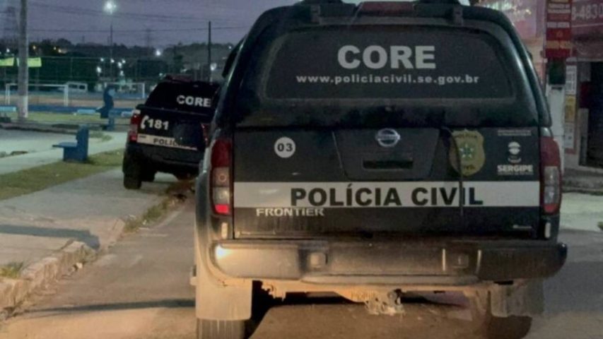 Dois suspeitos são presos em Feira de Santana em operação policial que investiga golpes da central bancária