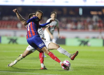 Brasileirão 2025: Bahia é derrotado pelo São Paulo em noite de gol histórico de Luciano