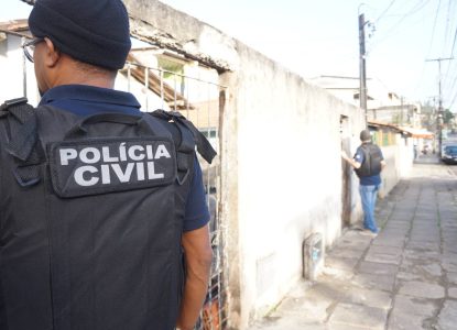 Suspeito de matar homem com 40 facadas é preso em Feira de Santana