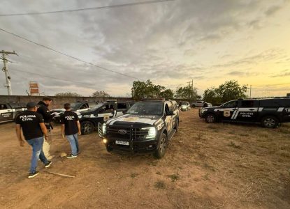 Polícia cumpre 16 mandados judiciais em Riachão do Jacuípe contra facções ligadas ao tráfico de drogas