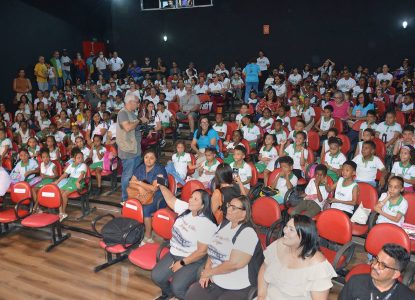 Teatro Margarida Ribeiro é reaberto para receber 17º Fenatifs