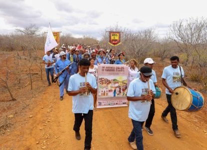 Romaria de Canudos se destaca entre atrativos turísticos dos Caminhos do Sertão
