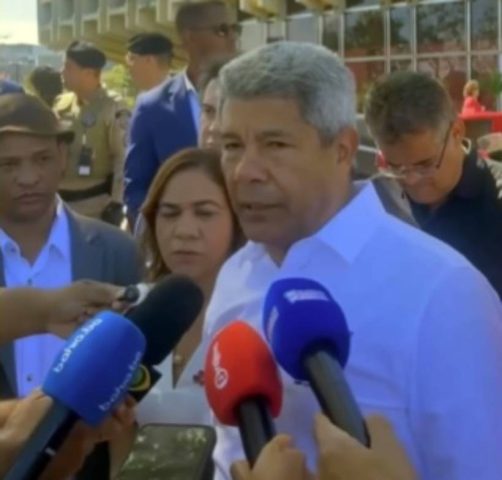 Jerônimo Rodrigues pede prudência em caso suspeito de intoxicação por metanol em Feira de Santana