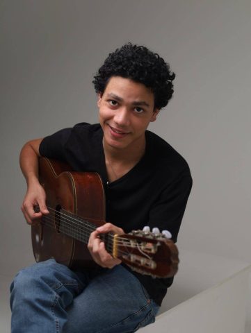 Mateus Amorim e convidados interpretam clássicos da MPB em show neste sábado, 11