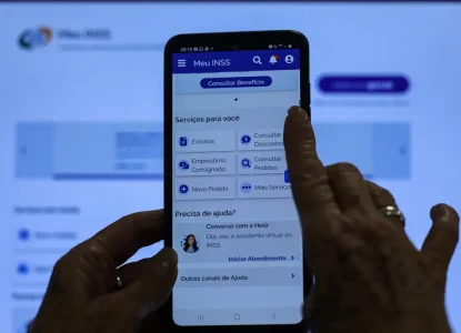 Quatro milhões de pessoas terão de fazer prova de vida no INSS
