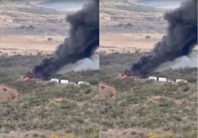 Explosão após engavetamento na BR-116 deixa um morto e bloqueia rodovia