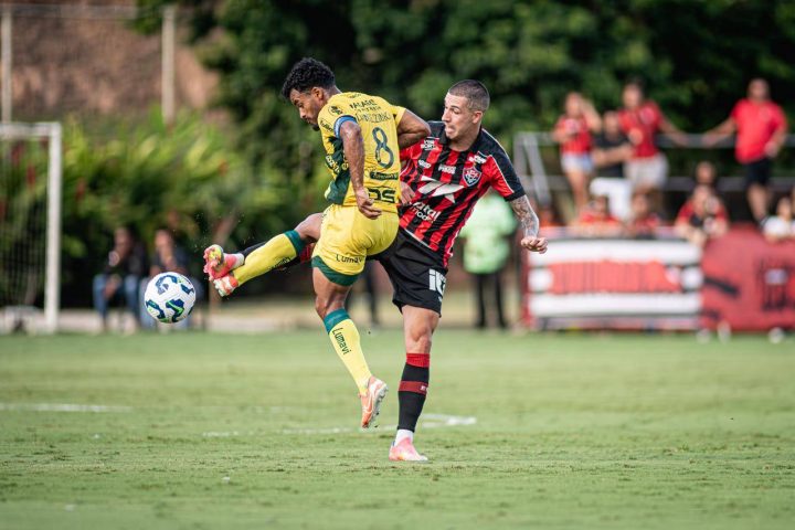 Brasileirão 2025: com casa cheia, Vitória supera Mirassol e segue na luta contra rebaixamento
