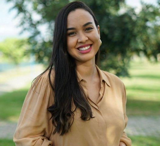 Grupo Lomes de Comunicação anuncia Bruna Evangelho para bancada do Jornal da Manhã na Jovem Pan FM Feira de Santana