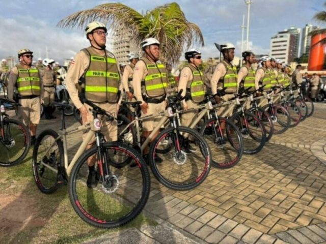 11 mil policiais e bombeiros atuarão durante Operação Verão na capital e interior da Bahia
