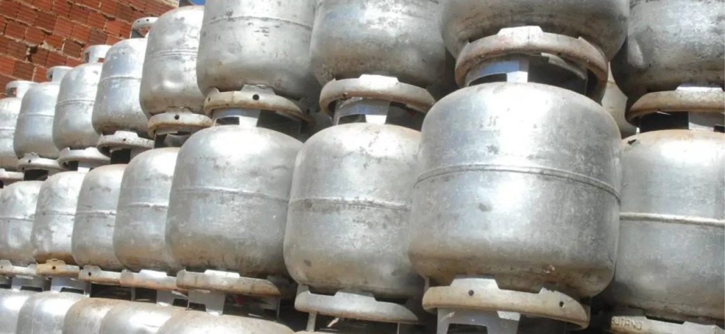 Auxílio Gás é pago a famílias com NIS final 6 nesta quinta, 18