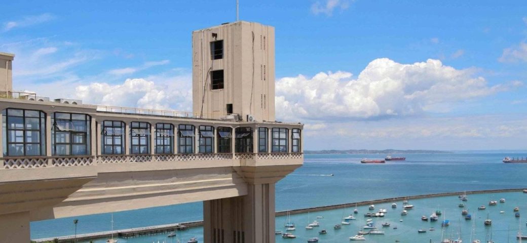 Bahia encerra 2025 na liderança da entrada de turistas estrangeiros no Nordeste