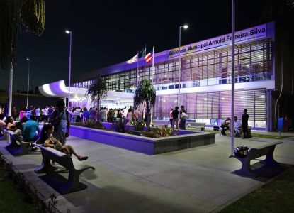 Após mais de cinco anos fechada, Biblioteca Municipal em Feira de Santana é reinaugurada