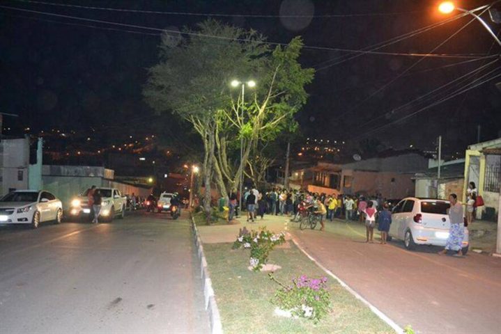 Atentado no bairro Rua Nova deixa quatro pessoas feridas em Feira de Santana