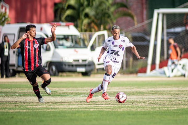 Vitória e Atlético-BA empatam sem gols na abertura do Baianão 2026