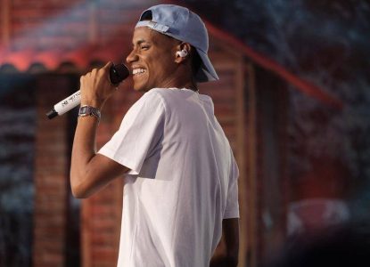 Em noite histórica, cantor Netto Brito grava audiovisual “Além do Sonho”