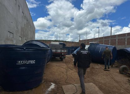 Polícia apreende 41 caixas d’águas desviadas no sudoeste da Bahia