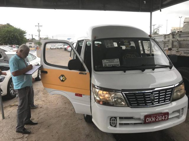Veículos do transporte escolar em Feira de Santana deverão passar por vistoria obrigatória