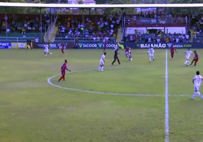 Juazeirense vira contra Porto fora de casa e se garante na semifinal do Baianão 2026