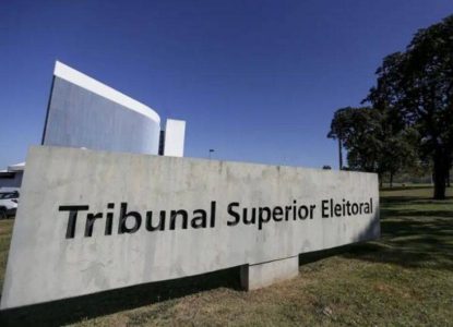 Eleições 2026: desinformação com inteligência artificial pode render multa de até R$ 30 mil