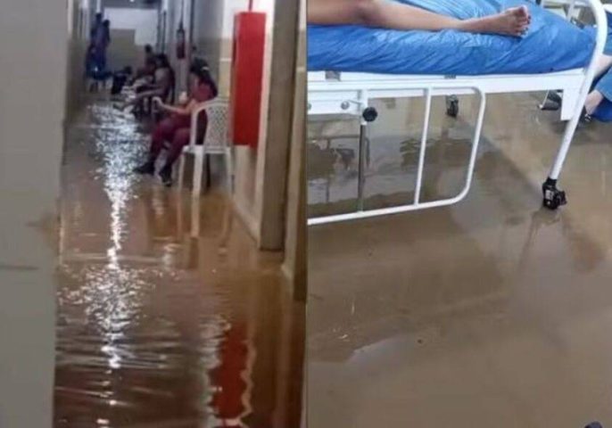 Fortes chuvas deixam hospital municipal alagado em cidade baiana