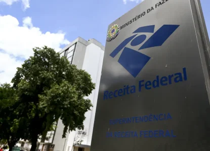 Receita Federal paga lote da malha fina do Imposto de Renda de fevereiro