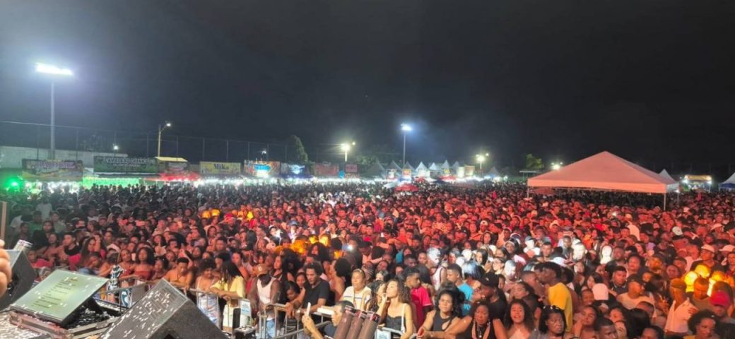 Campo de futebol da Matinha é aprovado pelo público como novo espaço da Festa de Emancipação
