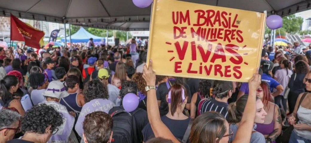 Ato marca Dia da Mulher com mobilizações em Salvador e outras cidades pelo Brasil