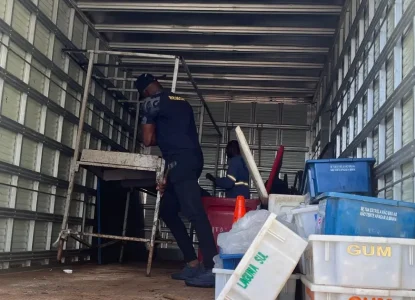 Operação conjunta de órgãos estaduais e municipais fiscaliza comercialização irregular de pescados em Salvador