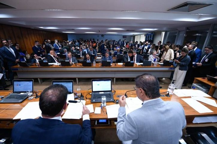 Comissão do Senado aprova passe livre em viagens interestaduais para pacientes com câncer