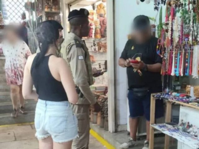 Turistas francesas denunciam cobrança de R$ 200 em duas pimentas na Bahia