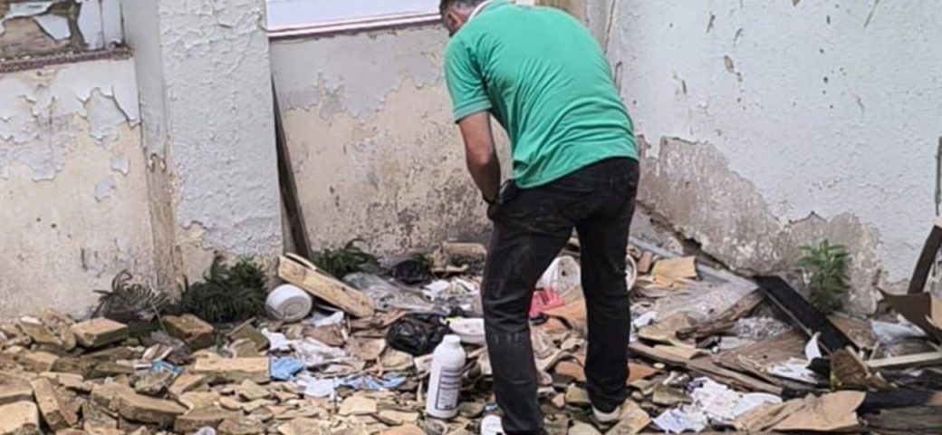 Após vídeo viralizar nas redes sociais, ação de combate a ratos é realizada em terreno em Feira de Santana