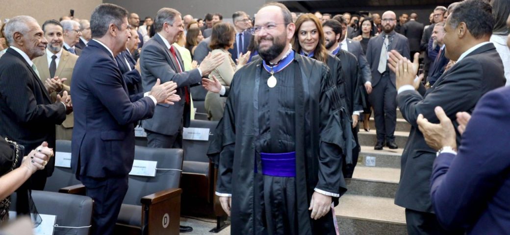 Tribunal Regional Eleitoral da Bahia empossa novo presidente; saiba quem assume o cargo