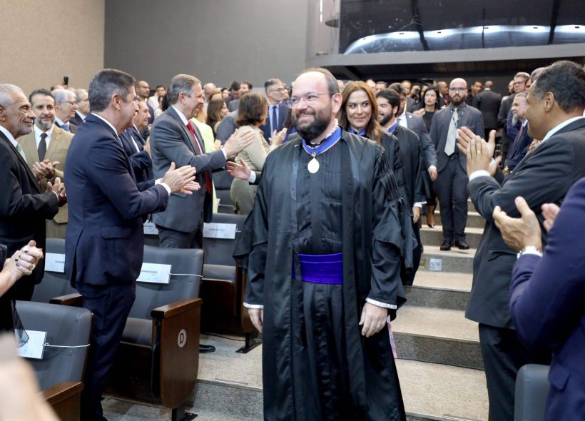 Tribunal Regional Eleitoral da Bahia empossa novo presidente; saiba quem assume o cargo