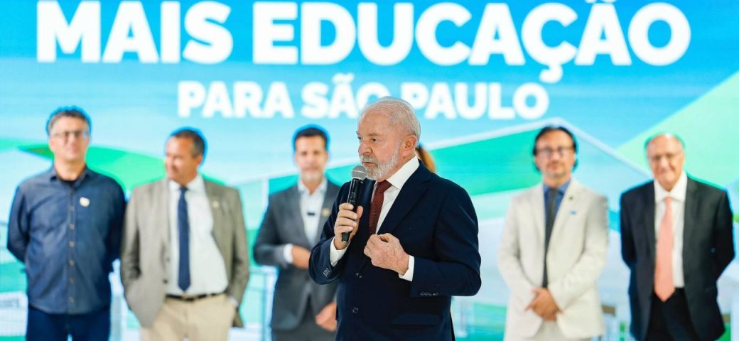 Lula quer incluir inadimplentes do FIES em pacote contra endividamento