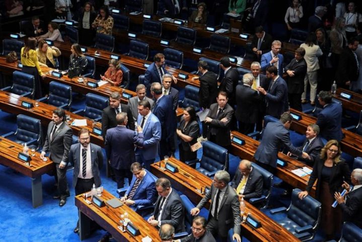 Aprovado no Senado projeto que regulamenta percentual de cacau em chocolates