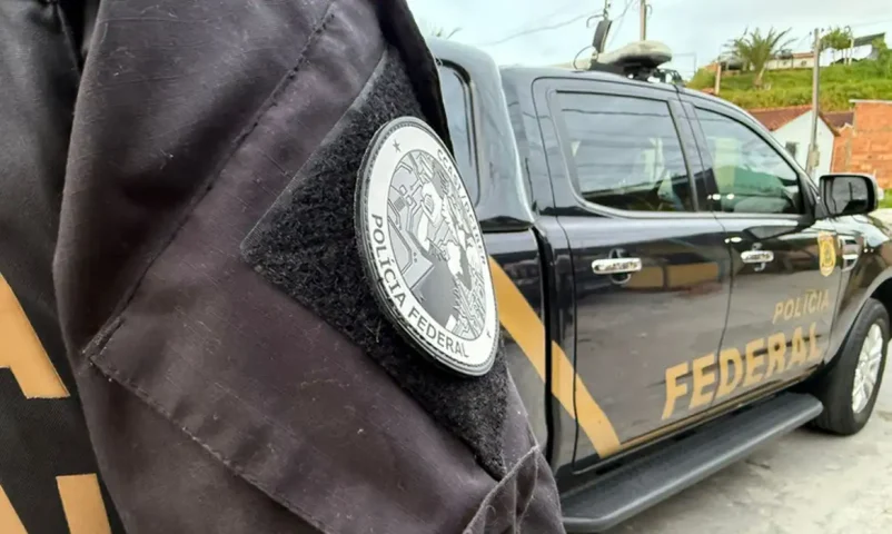 Polícia Federal e Anvisa combatem venda ilegal de remédio para emagrecer