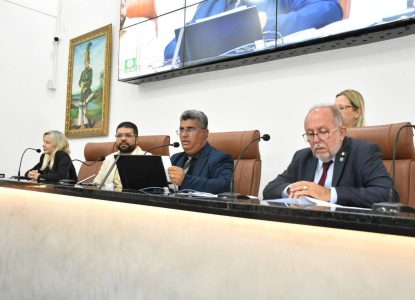 Audiência pública na Câmara Municipal discute regulação na saúde em Feira de Santana