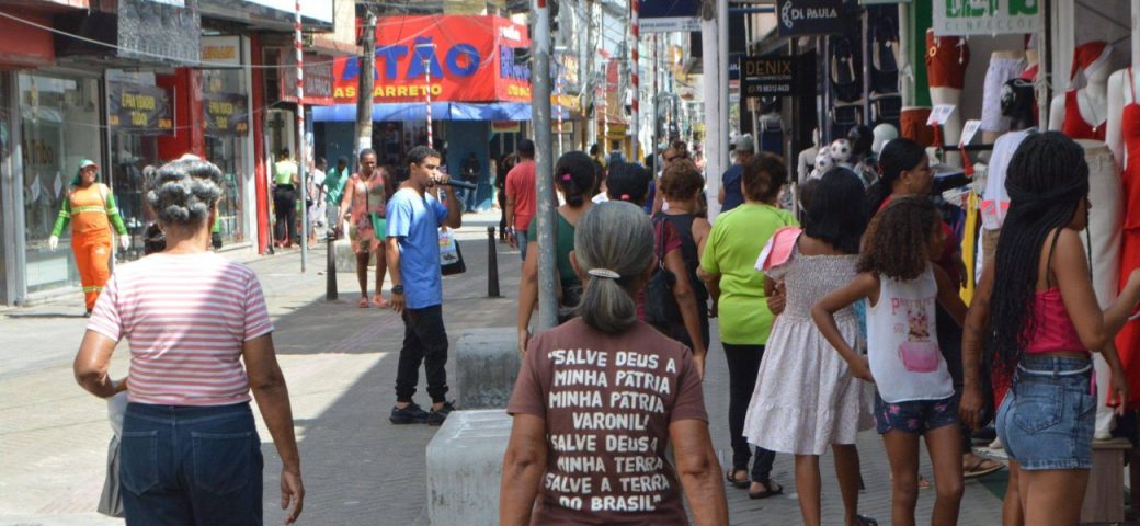 Comércio de Feira de Santana tem funcionamento diferenciado no feriado de 1º de Maio