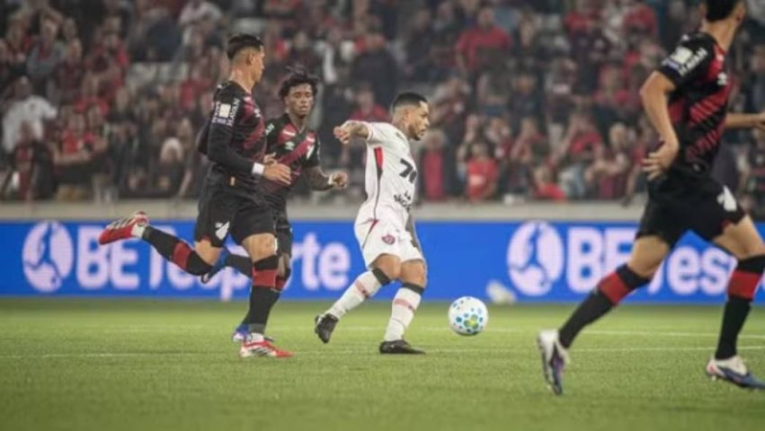 Vitória vacila no final da partida e deixa escapar ponto contra Athletico-PR pelo Brasileirão 2026