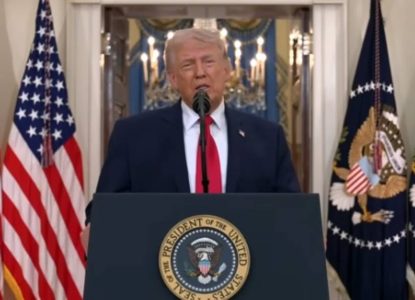 Preço do petróleo sobe após pronunciamento de Donald Trump sobre guerra no Irã