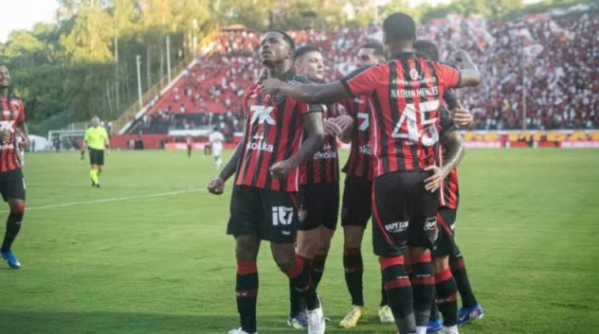 Vitória supera São Paulo no Barradão e se afasta do Z-4 do Campeonato Brasileiro 2026