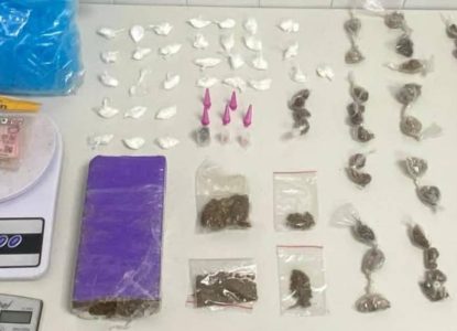 Polícia Militar apreende diversas drogas prontas para serem vendidas em Feira de Santana