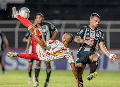 Com direito a golaço de bicicleta, empate garante classificação da Juazeirense na Copa do Nordeste 2026